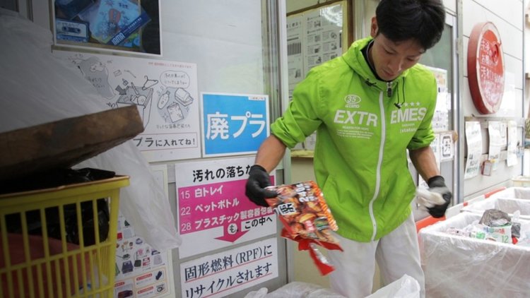Inwoners Japanse zero waste-stad scheiden afval in 34 fracties (video)